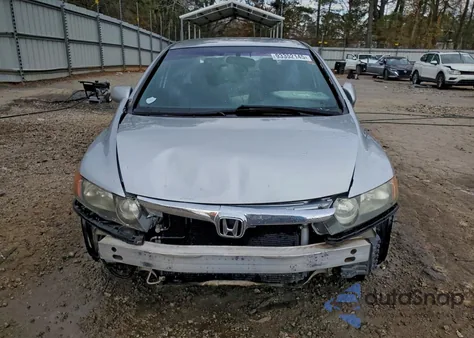 2006 Honda Civic Lx z USA, uszkodzony, nr VIN 1HGFA16546L111983